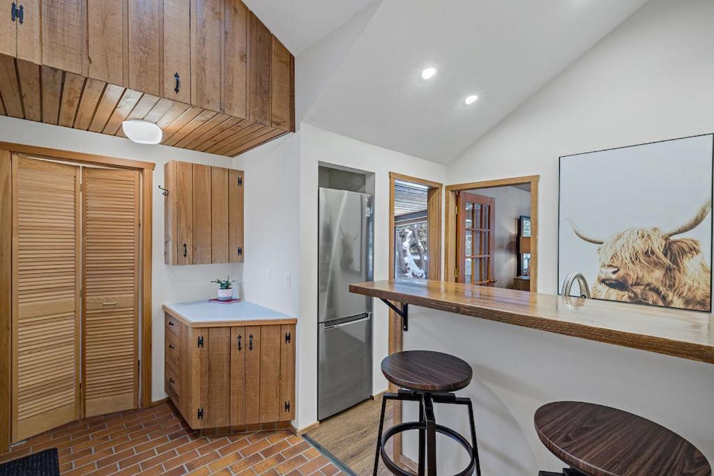 Canmore Cabin By Canadian Rockies Vacation Rentals Екстериор снимка