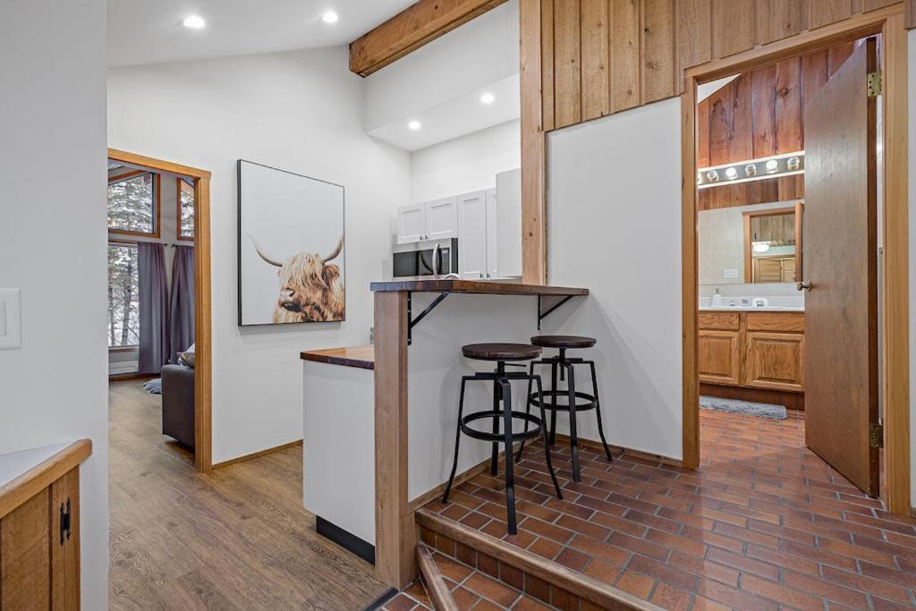Canmore Cabin By Canadian Rockies Vacation Rentals Екстериор снимка