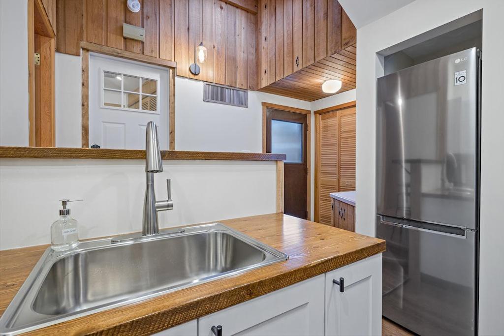 Canmore Cabin By Canadian Rockies Vacation Rentals Екстериор снимка