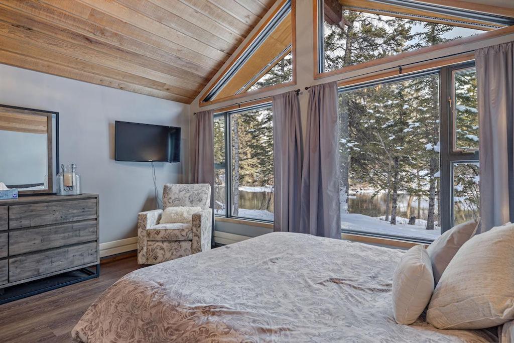 Canmore Cabin By Canadian Rockies Vacation Rentals Екстериор снимка
