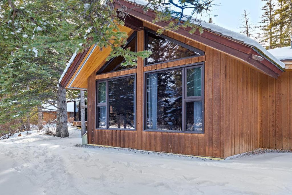 Canmore Cabin By Canadian Rockies Vacation Rentals Екстериор снимка
