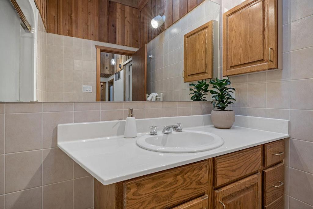 Canmore Cabin By Canadian Rockies Vacation Rentals Екстериор снимка